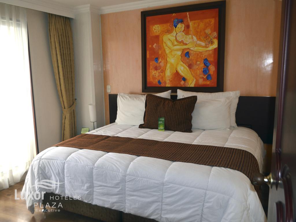Luxor Plaza Hotel Pereira Exterior photo