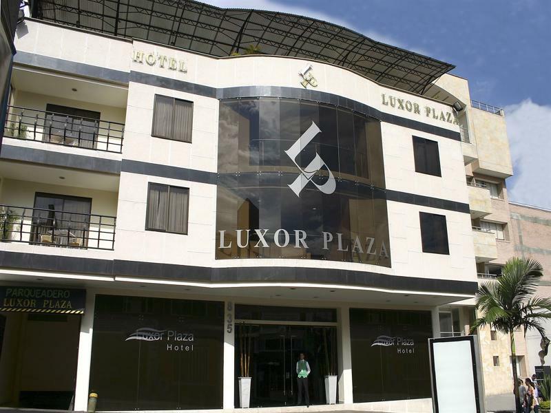 Luxor Plaza Hotel Pereira Exterior photo